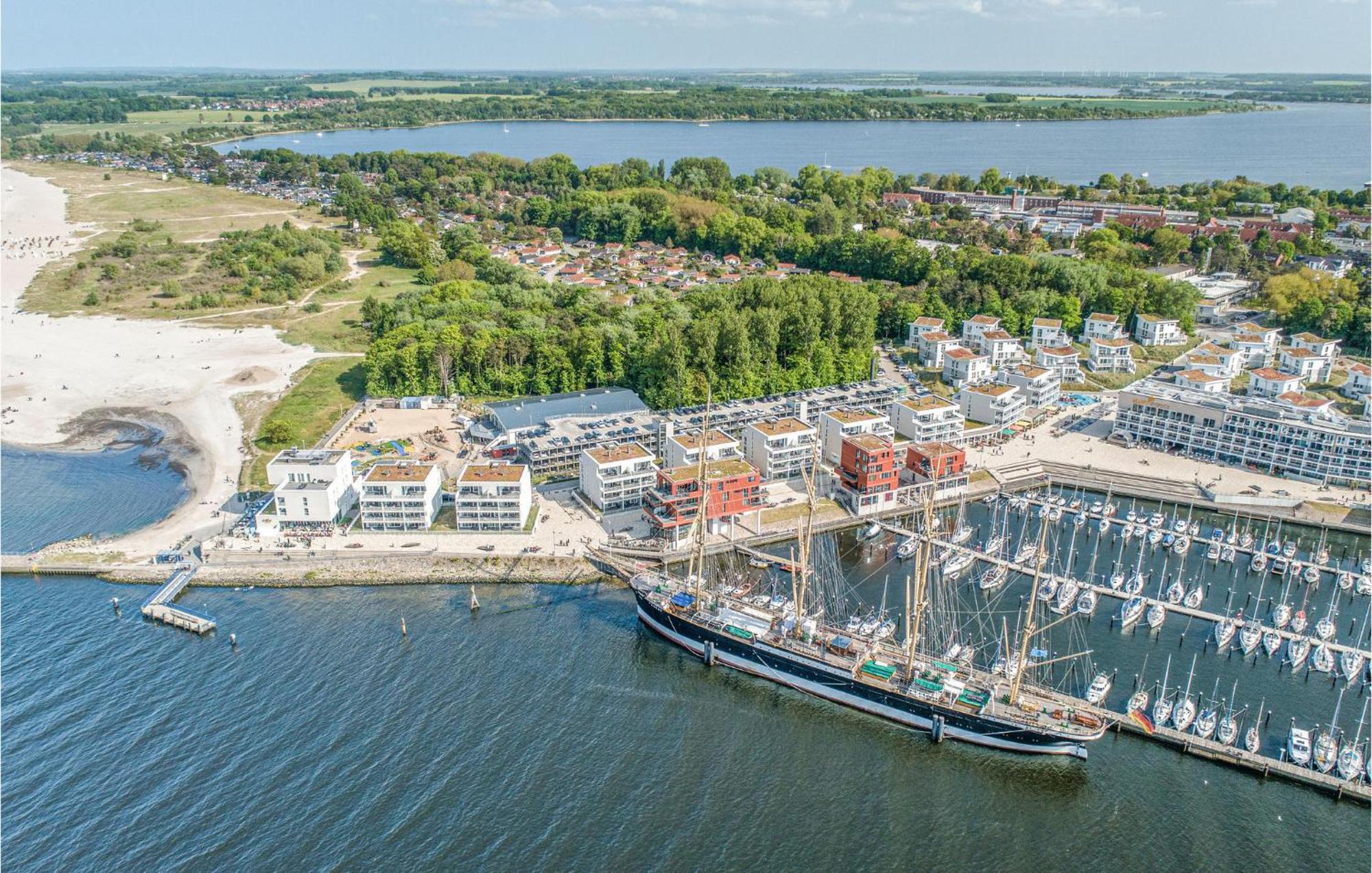 Gorgeous Apartment In Luebeck Travemuende With Wifi Exterior foto